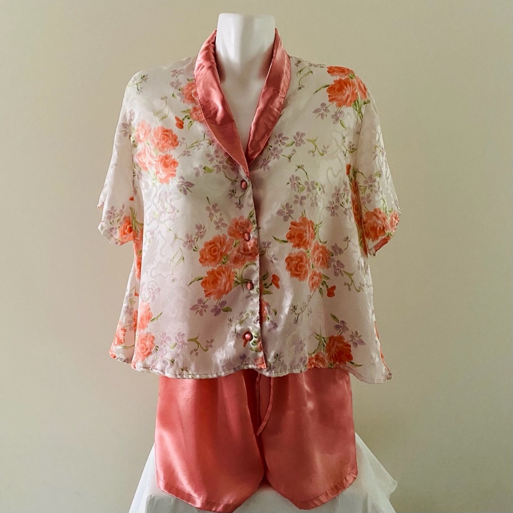🔥2/$15🔥 Potpourri Shorts PJ Set